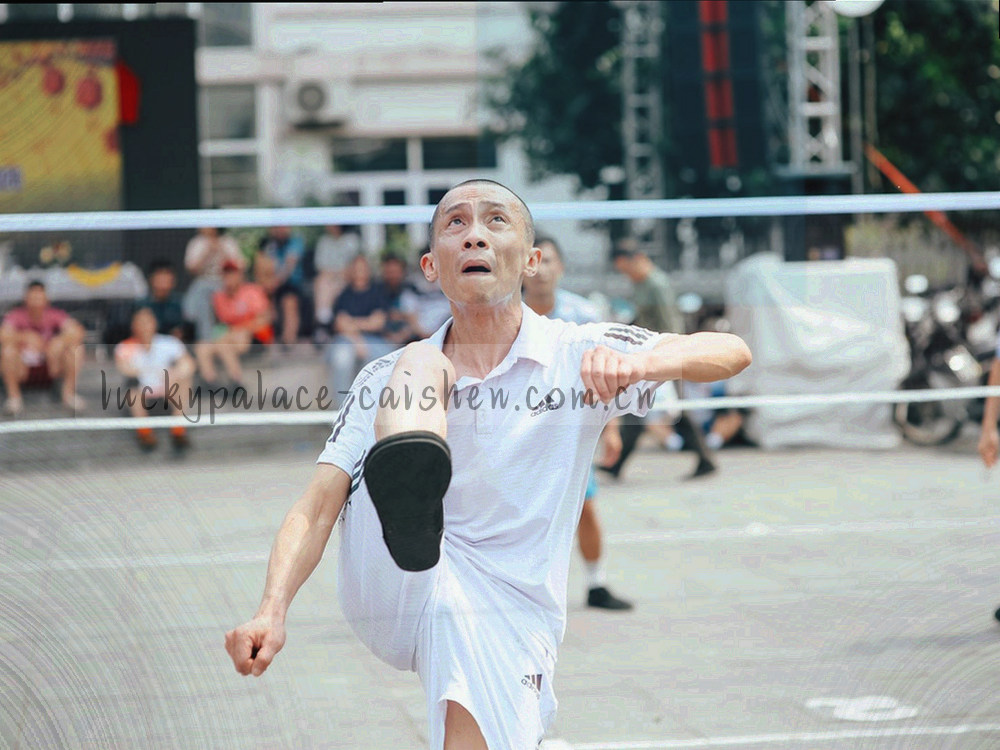 练局模式十二个引导步骤的缩略图与勾选状态